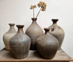 Pot de plante en terre cuite écologique, jardinière traditionnelle en argile avec trou de drainage pour la décoration de la maison, du jardin, du balcon et du patio - Product Image 3