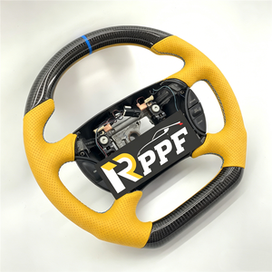 Volante de Fibra de Carbono Real de Alta Calidad, el Más Popular, para <span class=keywords><strong>Ford</strong></span> <span class=keywords><strong>Mustang</strong></span> 1999 2000 <span class=keywords><strong>2001</strong></span> 2002 2003 2004 - Product Image 4