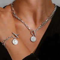 Ensemble collier et bracelet unisexe en acier inoxydable, pendentif plaque vintage exagéré, motif LOVE, chaîne de clavicule tendance pour l'été et les soirées