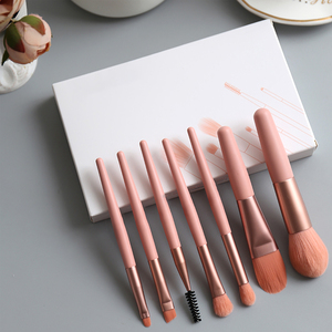 New <span class=keywords><strong>Beauty</strong></span> Essentials Cosmetic Tool ODM Nude Pink Professional 7PCs Juego de brochas de maquillaje Mimo de viaje con mango corto con estuche cosmético - Product Image 6