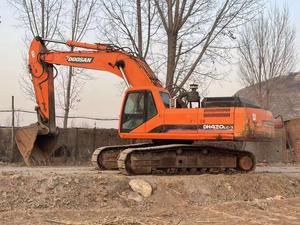 42 طن حفارة مستعملة عالية الجودة <span class=keywords><strong>Doosan</strong></span> آلة العلامة التجارية الكورية الكبيرة تباع بسعر منخفض ساعات العمل المنخفضة - Product Image 2