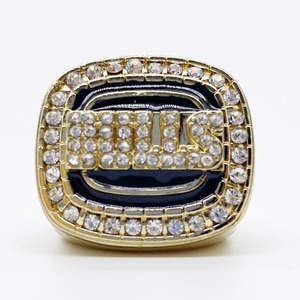 Anillo de Campeonato de los Chicago Bulls de 1992, Chapado en Oro con Diamantes, Joyería para Hombre, Regalo, Recuerdo - Product Image 1