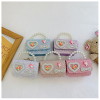 Elegante Bolso Bandolera Infantil con Asa de Perlas, Diseño Cuadrado de Dibujos Animados y Monedero en Forma de Corazón para Niñas