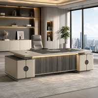 Bureau de direction moderne de luxe avec deux armoires à double piétement, panneau frontal à lattes LED, grande table de PDG pour bureau d'entreprise