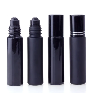 Boîte avec logo personnalisé emballage <span class=keywords><strong>de</strong></span> protection UV huile essentielle <span class=keywords><strong>de</strong></span> <span class=keywords><strong>parfum</strong></span> <span class=keywords><strong>vide</strong></span> givré noir roller ball 10ml verre noir roll on <span class=keywords><strong>bouteille</strong></span> - Product Image 3