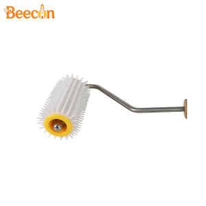 Nouvel équipement apicole : Piqueur à aiguilles en plastique, Rouleau de décapsulage, Fourche de décapsulage, Grattoir à couvercles pour l'élevage - Product Image 3
