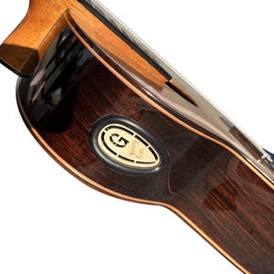 <span class=keywords><strong>Guitarra</strong></span> Clásica Yulong Guo Hecha a Mano con Doble Cámara Superior de Nomex, Totalmente de Madera Maciza, Diapasón Elevado y Orificio de Sonido Lateral - Product Image 3