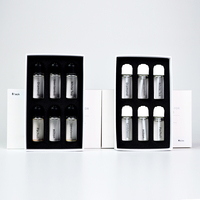 Diffuseur de parfum de voiture moderne avec 6 flacons en verre de 5 ml pour huiles essentielles, couvercle à vis noir et blanc, purificateur d'air au design élégant