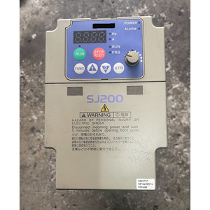 อินเวอร์เตอร์ Hitachi SJ200-022HFEF 2.2KW 380V AC สำหรับระบบอัตโนมัติในอุตสาหกรรม (พลาสติกและอะลูมิเนียม) - Product Image 1