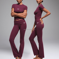 Ensemble de vêtements de yoga pour femmes, t-shirt à manches courtes moulant, pantalon de yoga évasé en coton tricoté brodé, ensemble deux pièces