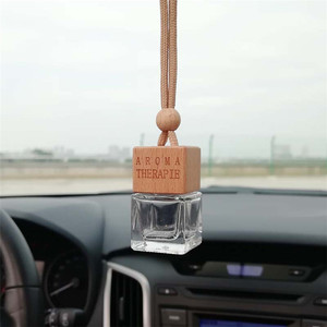 Flacone diffusore di profumo vuoto trasparente quadrato da 8 ml all'ingrosso per auto, da appendere, con tappo a vite in legno - Product Image 6