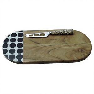 Planche à découper en bois et résine 100% naturelle avec couteaux, vaisselle, ustensiles de cuisine, écologique, planche à découper pour légumes, plateau - Product Image 1