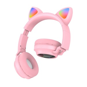 Casque Bluetooth rose avec oreilles de chat pour enfants et adolescents - Product Image 5