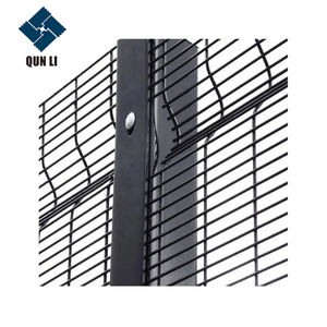 맞춤형 도매업자 용접 와이어 메쉬 뒤뜰 3d 정원 울타리 패널 야외 안티 등반 358 울타리 및 문 - Product Image 2