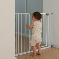 Escaliers Barrière pour bébé Animaux de compagnie Chien Clôture Certification Enfants Portes Rétractables En Gros Bébé Barrières Simple Usage Escalier Maison Porte