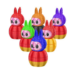 เครื่องบดสมุนไพรแบบ 3 มิติ รุ่น Labubu สีม่วง รูปทรงกระต่าย ทำจากพลาสติกทรงกลม สำหรับสมุนไพรแห้ง พร้อมโลโก้ รับผลิตแบบ OEM ODM - Product Image 3