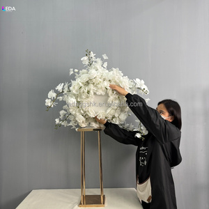 ลูกบอลดอกกุหลาบผ้าไหมเทียมทำมือ LEDA สำหรับตกแต่งงานแต่งงาน ให้สัมผัสเหมือนจริง - Product Image 2