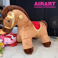 Cheval trojan gonflable en peluche pour la décoration de jardin, mascotte de Noël en peluche gonflable