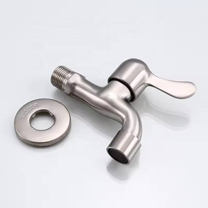 <span class=keywords><strong>Robinet</strong></span> d'<span class=keywords><strong>extérieur</strong></span> mural en acier inoxydable 304 <span class=keywords><strong>Robinet</strong></span> d'eau de jardin simple froid - Product Image 5