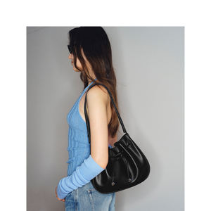 Mifaktory personalizado invierno nueva moda bolso de hombro de mujer con bolso de cuerda boca bolso colgante - Product Image 5