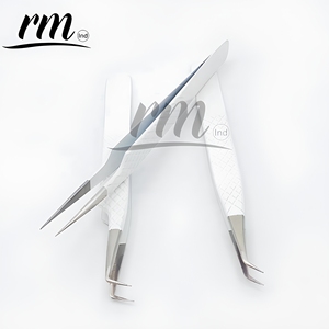 Pince à épiler pour extensions de cils avec logo personnalisé, en acier inoxydable professionnel, finition argentée, pointe à 3 branches, vente en gros, prix raisonnable - Product Image 4