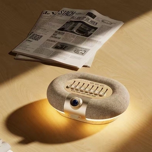 Lampe <span class=keywords><strong>de</strong></span> <span class=keywords><strong>Projection</strong></span> Étoilée avec Enceinte Bluetooth et Machine à Bruit Blanc – Cadeau Créatif pour Anniversaires et Festivals (Hommes et Femmes) - Product Image 3