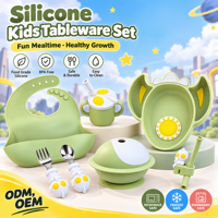 Ensemble d'alimentation pour bébé en silicone 4 pièces, assiette pour bébé à 3 compartiments, ensemble de fourchette et de cuillère en acier inoxydable, tasse, bavoir pour tout-petits