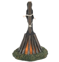 En résine Halloween Elvira, la maîtresse du village sombre a décoré une statue sur un feu avec des lumières d'ambiance