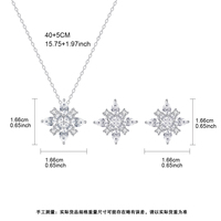 LUOTEEMI Ensemble de boucles d'oreilles à fleurs pour femmes Collier à chaîne en zircon cubique Ensembles de bijoux de mode de luxe en gros