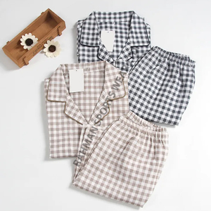 Conjunto de ropa de dormir de satén de seda para hombre, pijamas lujosos de manga larga para noches cómodas y elegantes - Product Image 5