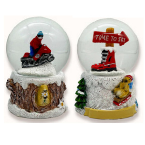 Globe à eau en résine verte avec logo personnalisé, <span class=keywords><strong>montagnes</strong></span> alpines, vache, souvenir de Suisse, globe à neige suisse - Product Image 5