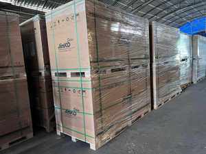 Panneaux solaires Jinko Tiger Neo N-Type 60HL4-(V) 460-480 Watt Mono Facial Module 460w 465W 470W 475W 480W - Product Image 5