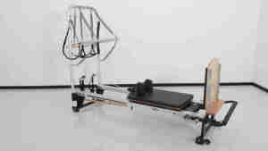 2026 Reformer Pilates Romany en bois d'érable, couleur personnalisée, avec demi-tourne et trapèze, durable, pour fitness, <span class=keywords><strong>musculation</strong></span> et entraînement du tronc - Product Image 3
