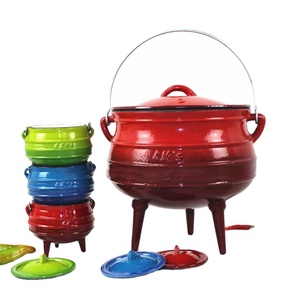 Collection de chaudrons classiques en fonte avec pieds de trépied robustes de différentes tailles Artisanat durable pour la cuisine et la décoration - Product Image 3