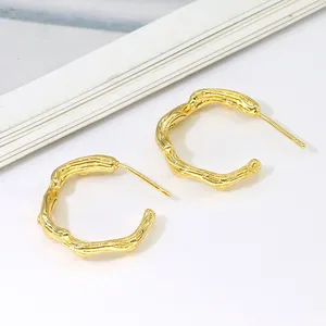 Manufacturer Wholesale Bulk Women 18K Gold Plated Designer Inspired Simple Bamboo Twist C Shaped Hoop Earrings
