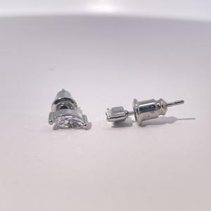 ต่างหูแบบติดหูทรงมาร์ควิส ประดับเพชรซิคอน ชุบทองเหลือง ดีไซน์คลาสสิก เรียบหรู ทันสมัย สำหรับผู้หญิง จาก Tianyu Gems - Product Image 6