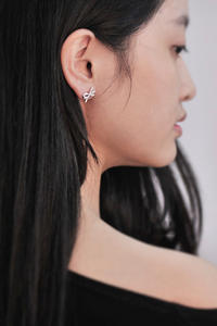 Nuovi <span class=keywords><strong>Orecchini</strong></span> di Tendenza in <span class=keywords><strong>Argento</strong></span> Sterling <span class=keywords><strong>925</strong></span> con Fiocco di Cristallo per Donne e Ragazze, Gioielli Statement di Moda Coreana, Idea Regalo - Product Image 2