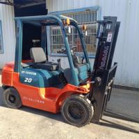 Chariot élévateur Toyota d'occasion de 3 tonnes à vendre, multifonction, 90% neuf, bon état, prix avantageux, fabrication japonaise