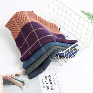 Écharpe en cachemire bon marché pour hommes Écharpe chaude en treillis pour l'automne et l'hiver Nouveau design Écharpes tendance pour femmes - Product Image 5