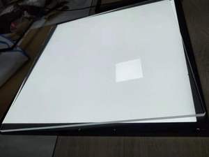 Láminas de PMMA y PC Cuadradas Gruesas Personalizadas al por Mayor con Revestimiento Antiamarilleo para Cajas de Luz Publicitarias - Product Image 3
