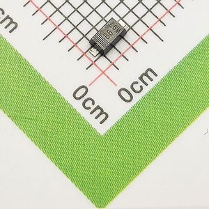 new&original BZT52H-C3V3,115 SOD-123 Diodes Zener Diodes 375mW 5% 3.3V 5uA - Product Image 1