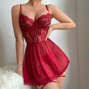 Ensemble de lingerie pour femmes en dentelle tissée semi-transparente avec design à boucles pour les jambes - Product Image 6