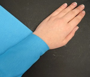 Tissu en jersey biologique de qualité supérieure, bordure côtelée, tissu en coton tricoté, 70 cm de large, tubulaire, pour sweat-shirts - Product Image 4