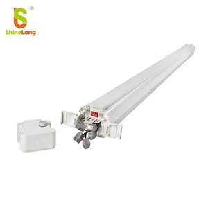 Luminaire LED Tri-proof à puissance sélectionnable, 3 températures de couleur commutables, luminaire linéaire pour atelier, étanche IP65, anti-vapeur, pour garage et entrepôt - Product Image 3