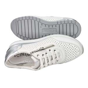 Sneakers Morbide da Donna Cinzia Bianche e Argento con Chiusura a Zip e Dettagli Traforati - Product Image 6