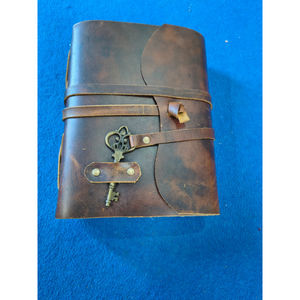 Diario de Cuero Antiguo Hecho a Mano de Alta Calidad con Papeles Vintage, Última Colección para la Escuela y Viajes, Diario de Regalo - Product Image 3