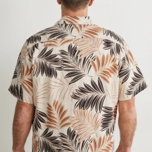 Camisa Hawaiana de Manga Corta para Hombre, con Cuello Abotonado, de Poliéster Satinado de Secado Rápido, con Estampado por Sublimación y Diseño de Logotipo Personalizado - Product Image 4