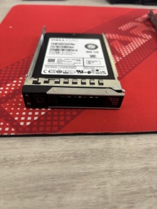 Stock disponible en grande quantité, livraison directe, Dell 960 Go 2,5 pouces SATA RI <span class=keywords><strong>SSD</strong></span> PM883A au <span class=keywords><strong>meilleur</strong></span> prix - Product Image 3
