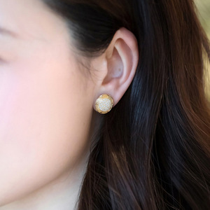 Orecchini a Perno Eleganti in Stile Francese, Minimalisti con Micro-Incastonature Scintillanti, Gioielli Chic da Donna per Uso Quotidiano, Idea Regalo - Product Image 5