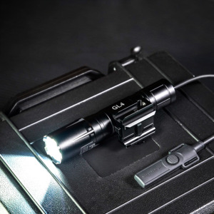 Scout ánh sáng LED đa chức năng chuyên nghiệp chiến thuật đèn pin với chuyển đổi không thấm nước Recharger Long Range LED Scout ánh sáng - Product Image 1